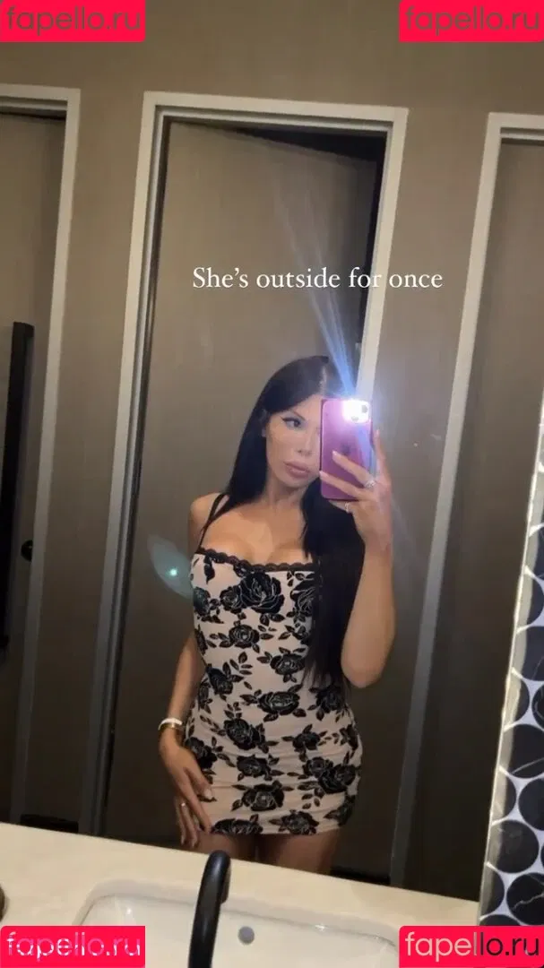 Blaire White Onlyfans Photo Gallery 