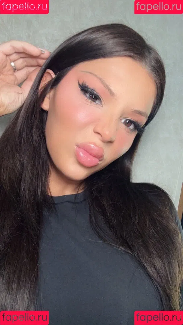 Blaire White Onlyfans Photo Gallery 