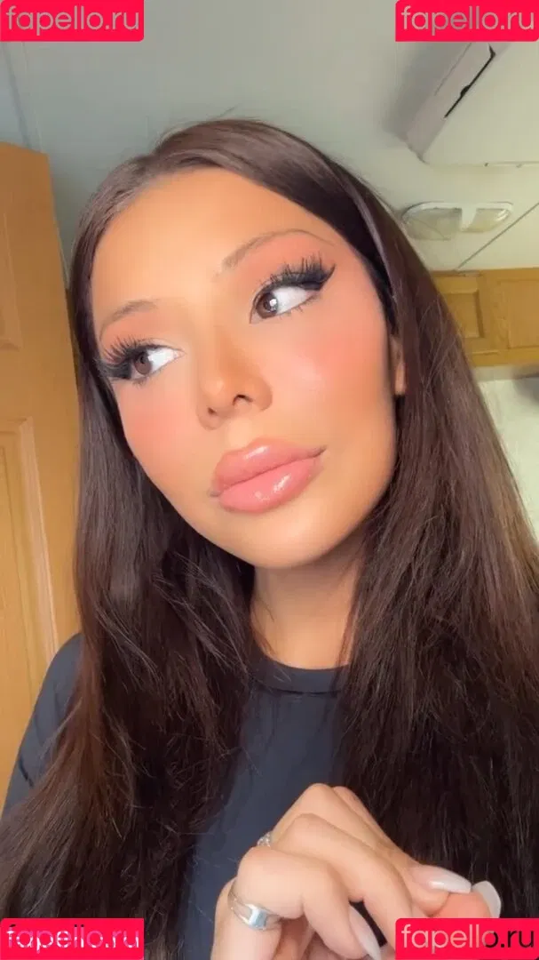 Blaire White Onlyfans Photo Gallery 