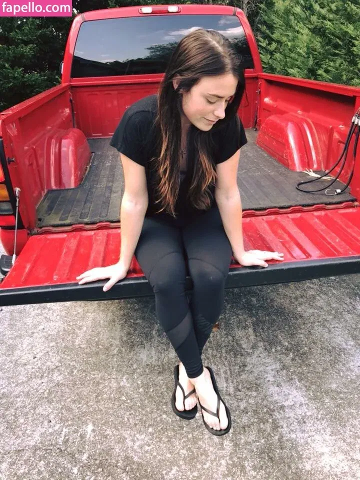 Laurel Wright Onlyfans Photo Gallery 