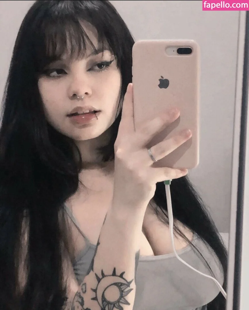 Luazineas Nude Onlyfans Photo 29