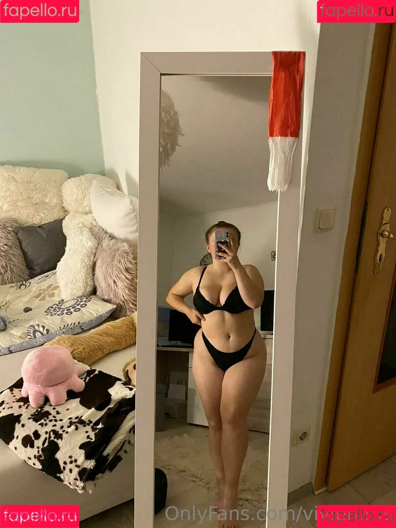 Vivien.rks Onlyfans Photo Gallery 