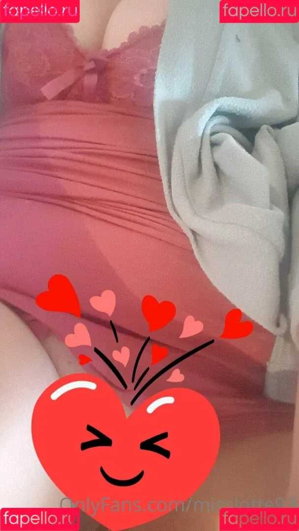 misslotte93 Onlyfans Photo Gallery 