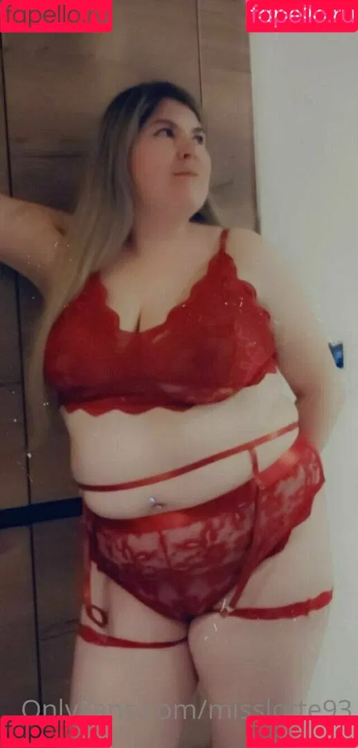 misslotte93 Onlyfans Photo Gallery 
