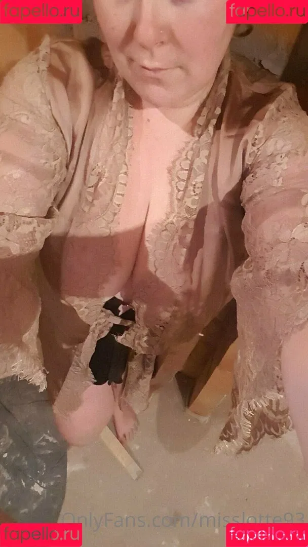 misslotte93 Onlyfans Photo Gallery 