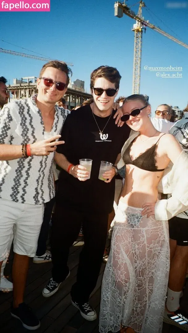 Majaaleonie Onlyfans Photo Gallery 