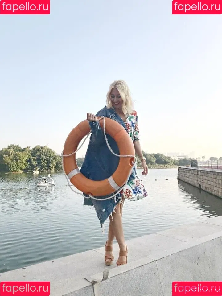 Kathrin Menzinger Onlyfans Photo Gallery 