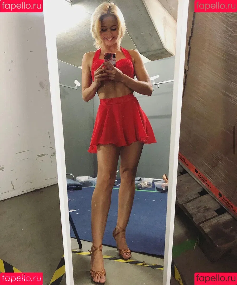Kathrin Menzinger Onlyfans Photo Gallery 