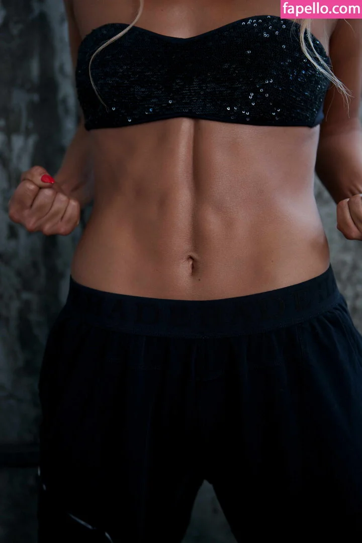 Kathrin Menzinger Onlyfans Photo Gallery 