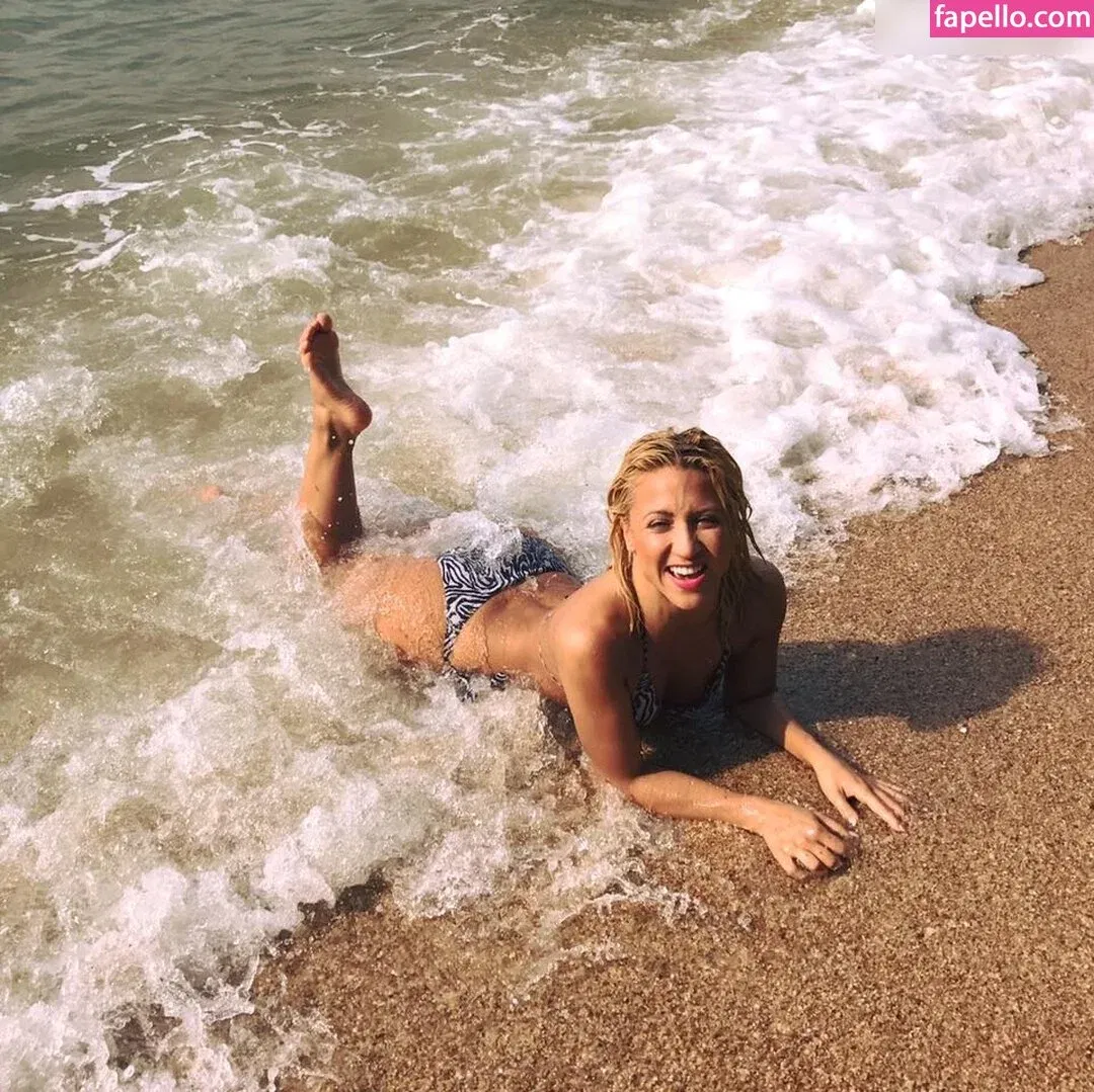 Kathrin Menzinger Onlyfans Photo Gallery 