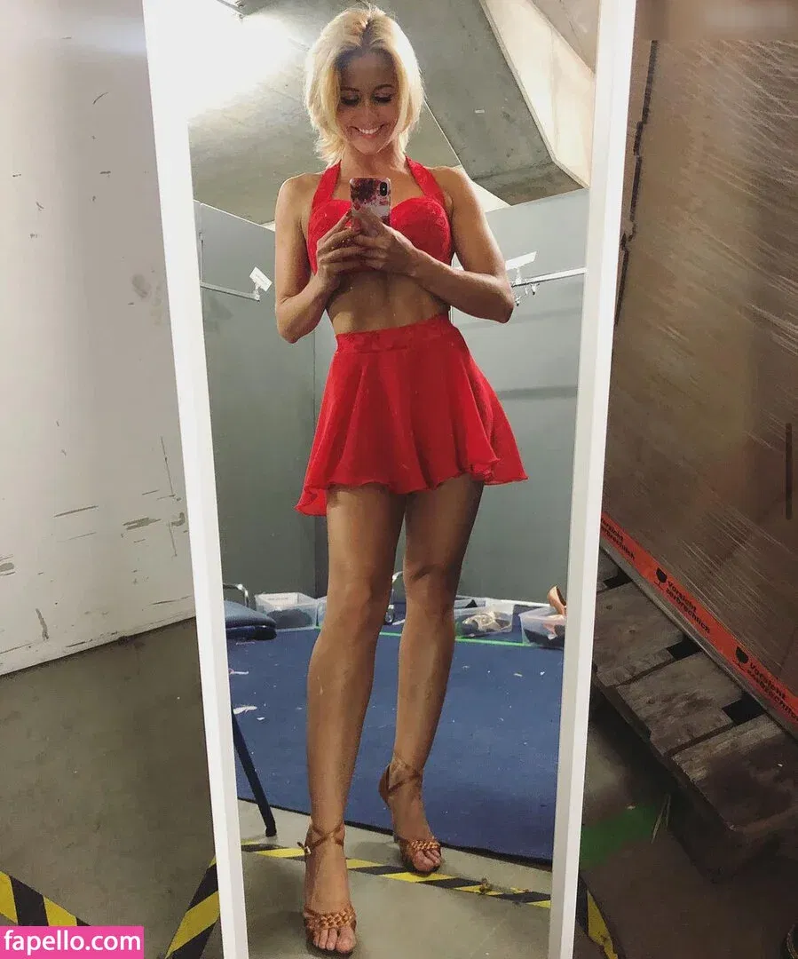 Kathrin Menzinger Onlyfans Photo Gallery 