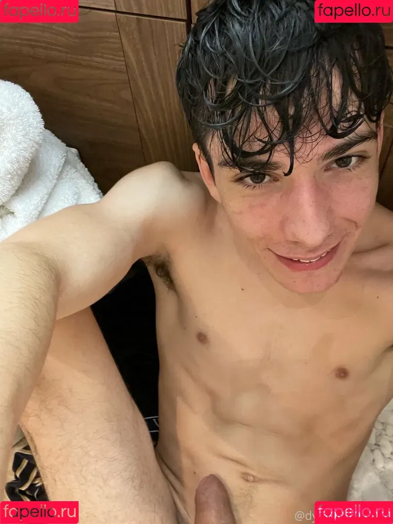 dylan_the_twink Onlyfans Photo Gallery 