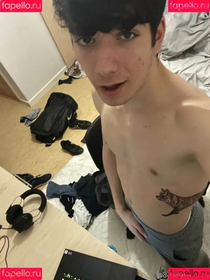 dylan_the_twink Onlyfans Photo Gallery 