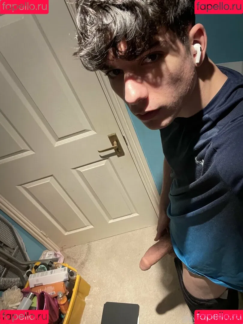 dylan_the_twink Onlyfans Photo Gallery 