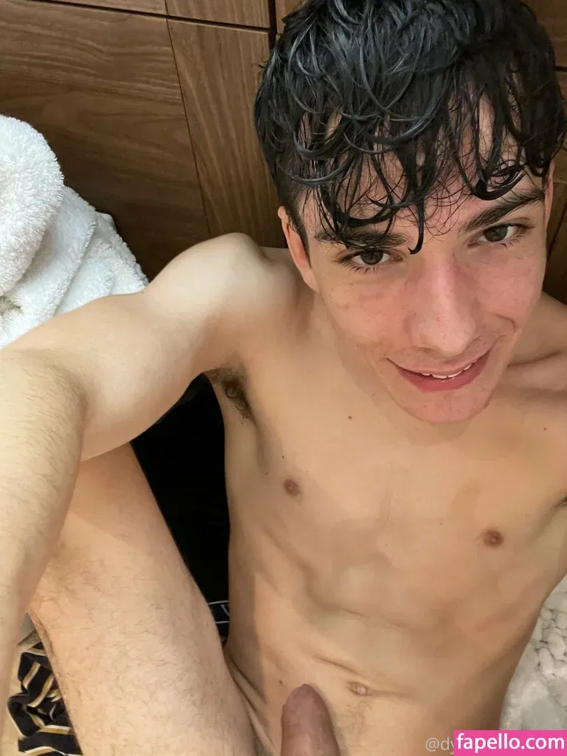 dylan_the_twink Onlyfans Photo Gallery 
