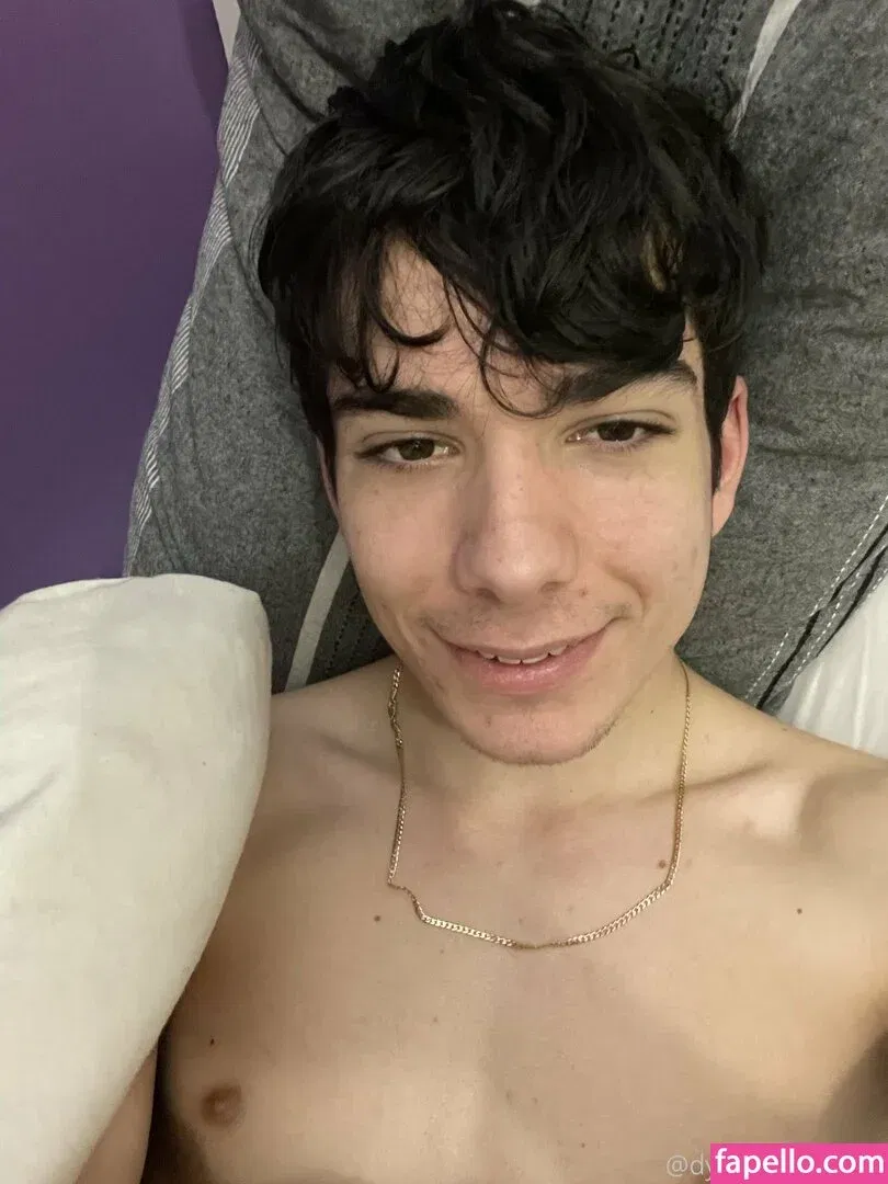 dylan_the_twink Onlyfans Photo Gallery 