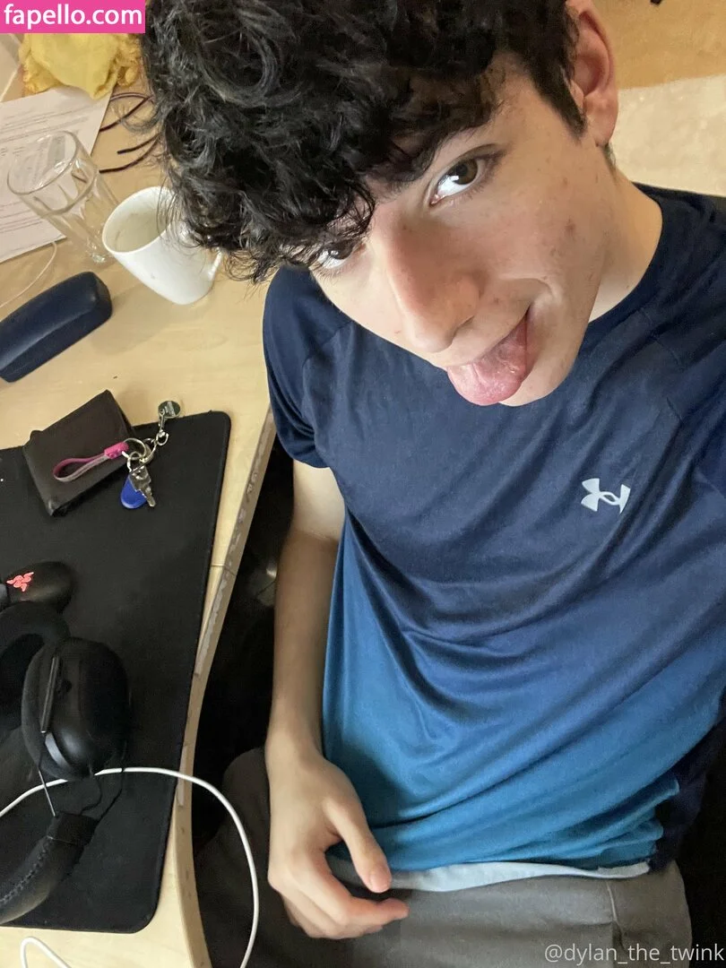dylan_the_twink Onlyfans Photo Gallery 