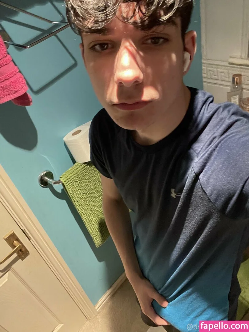 dylan_the_twink Onlyfans Photo Gallery 