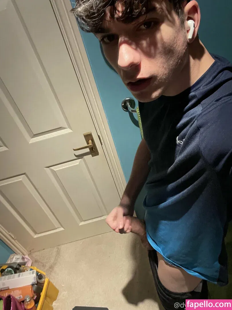 dylan_the_twink Onlyfans Photo Gallery 
