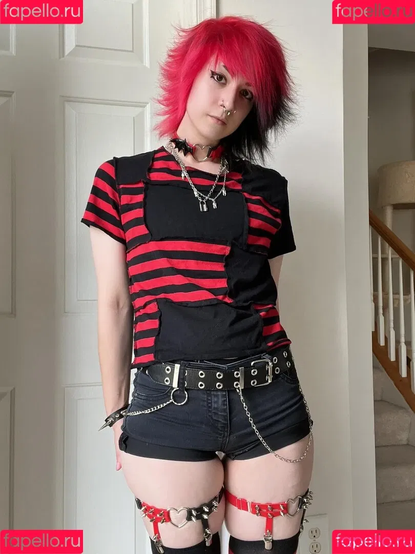 _PeachPawz Onlyfans Photo Gallery 