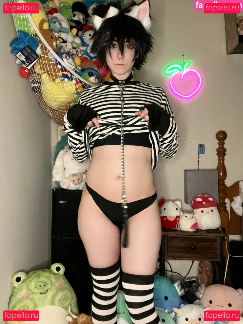 _PeachPawz Onlyfans Photo Gallery 