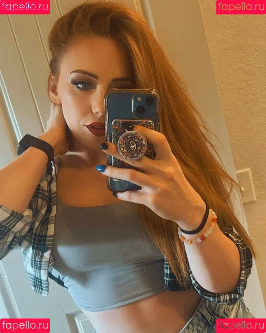 Isla Dawn Onlyfans Photo Gallery 