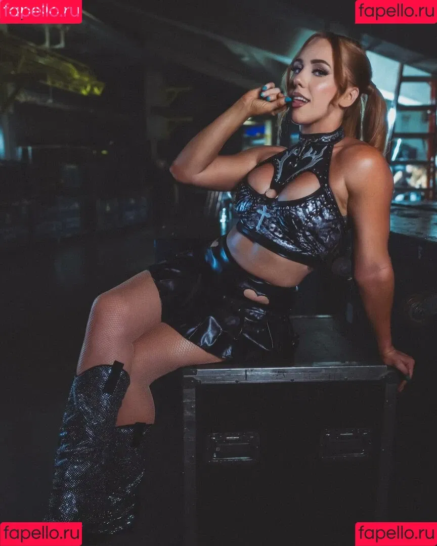 Isla Dawn Onlyfans Photo Gallery 