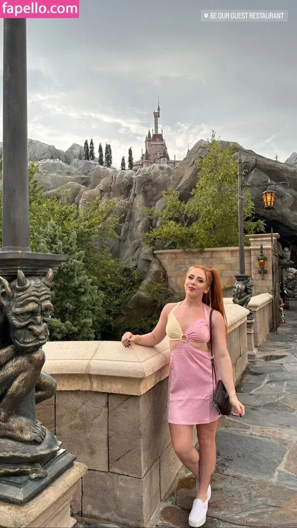 Isla Dawn Onlyfans Photo Gallery 