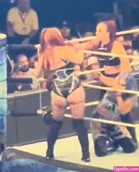 Isla Dawn Onlyfans Photo Gallery 