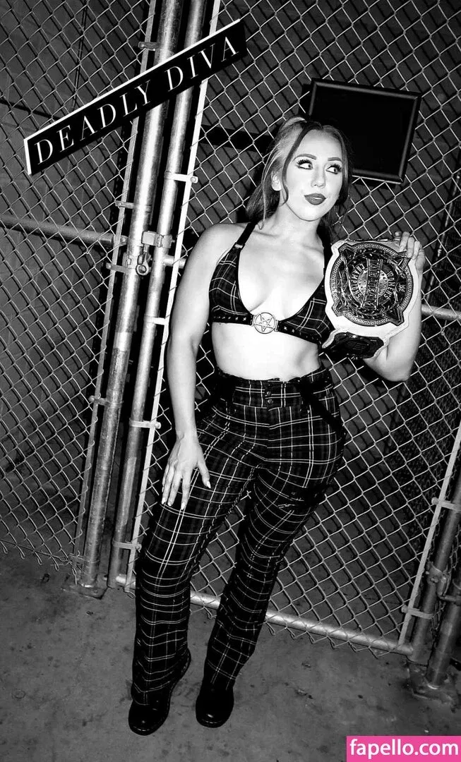 Isla Dawn Onlyfans Photo Gallery 