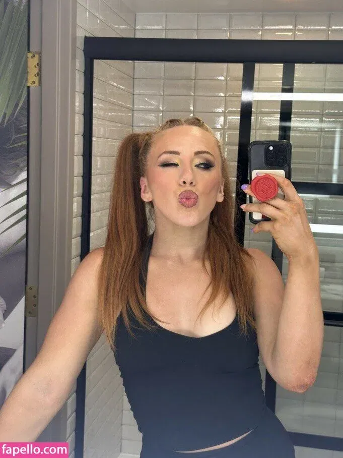 Isla Dawn Onlyfans Photo Gallery 