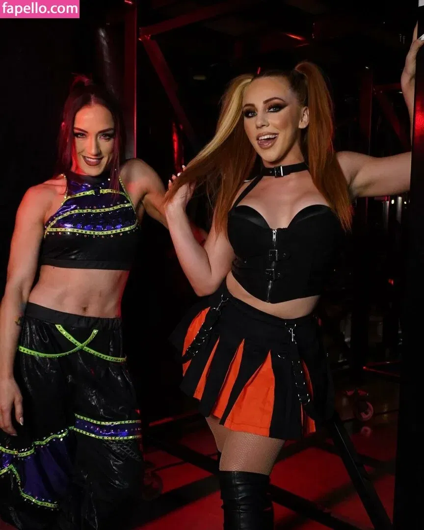 Isla Dawn Onlyfans Photo Gallery 