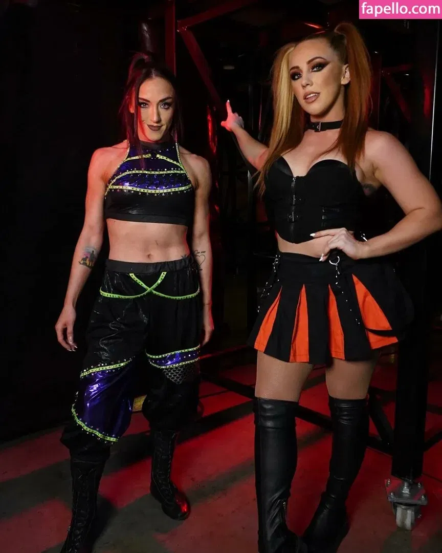 Isla Dawn Onlyfans Photo Gallery 