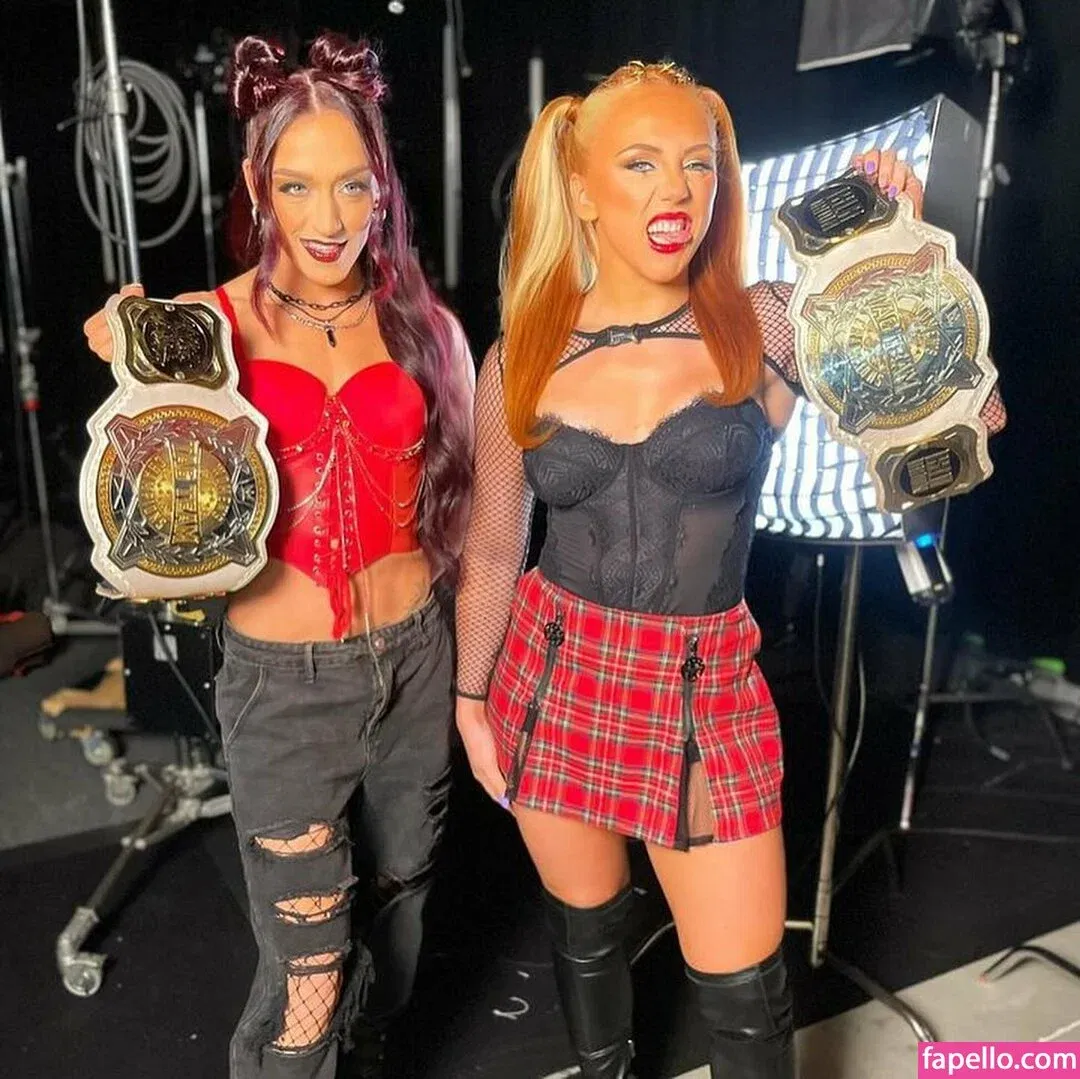 Isla Dawn Onlyfans Photo Gallery 