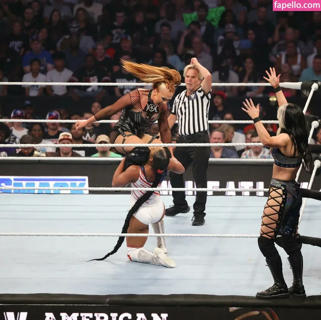 Isla Dawn Onlyfans Photo Gallery 