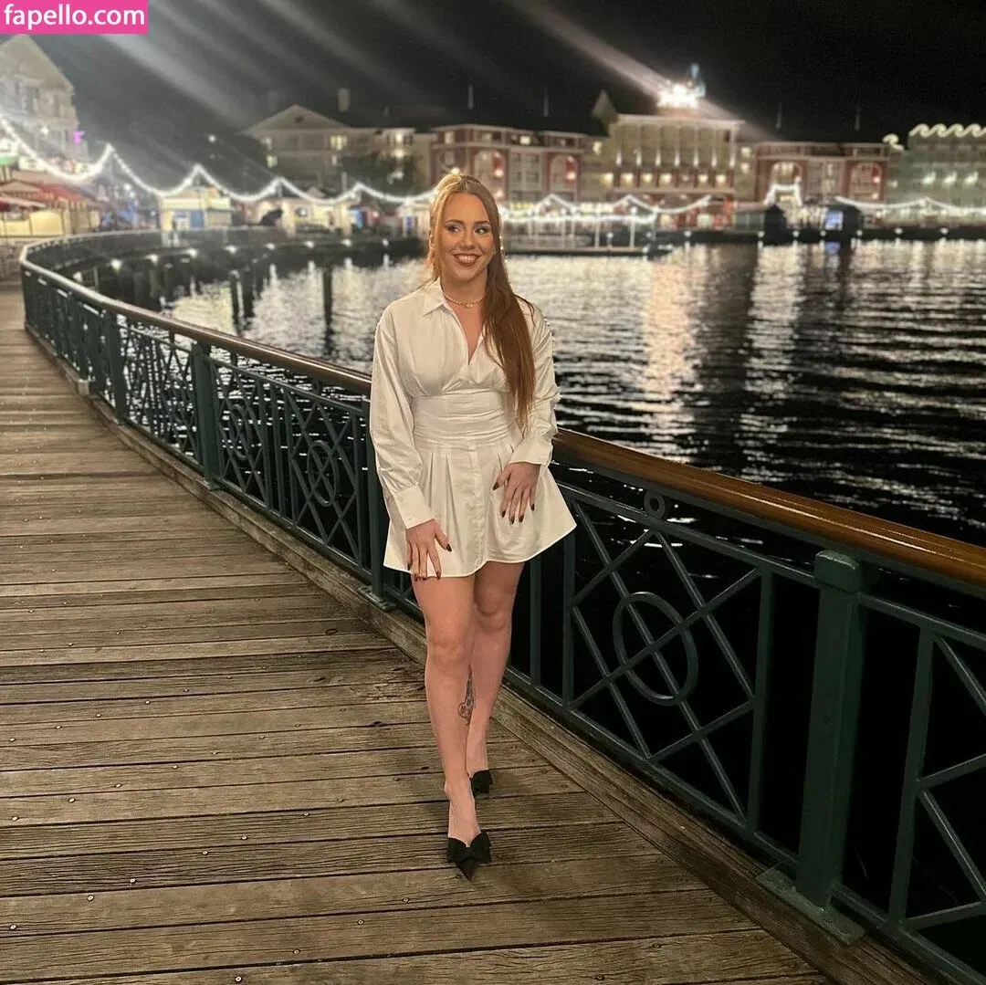 Isla Dawn Onlyfans Photo Gallery 