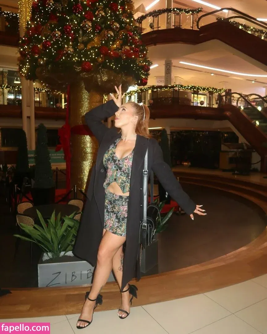 Isla Dawn Onlyfans Photo Gallery 