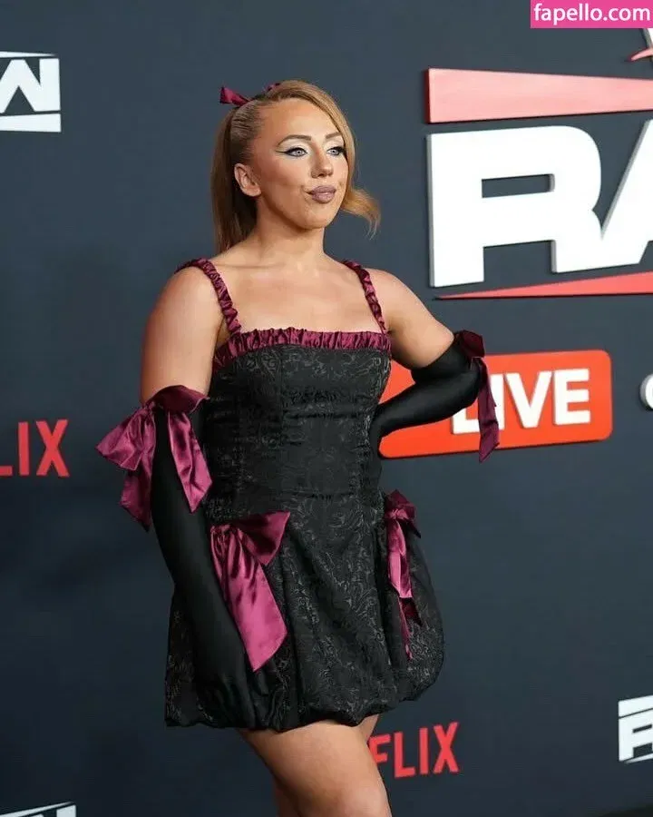 Isla Dawn Onlyfans Photo Gallery 