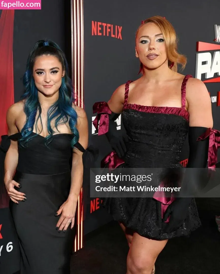 Isla Dawn Onlyfans Photo Gallery 