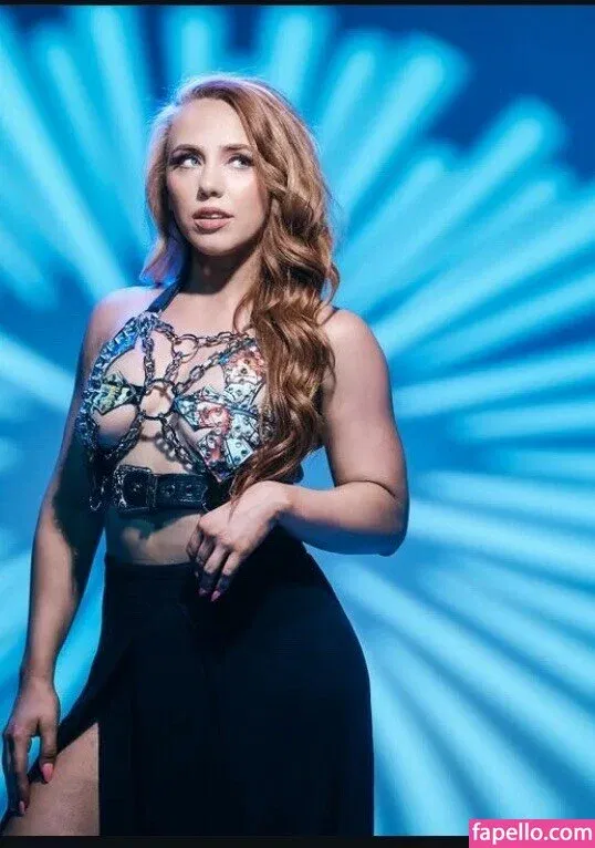 Isla Dawn Onlyfans Photo Gallery 