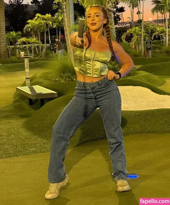 Isla Dawn Onlyfans Photo Gallery 