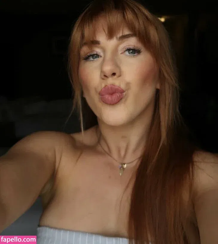 Isla Dawn Onlyfans Photo Gallery 