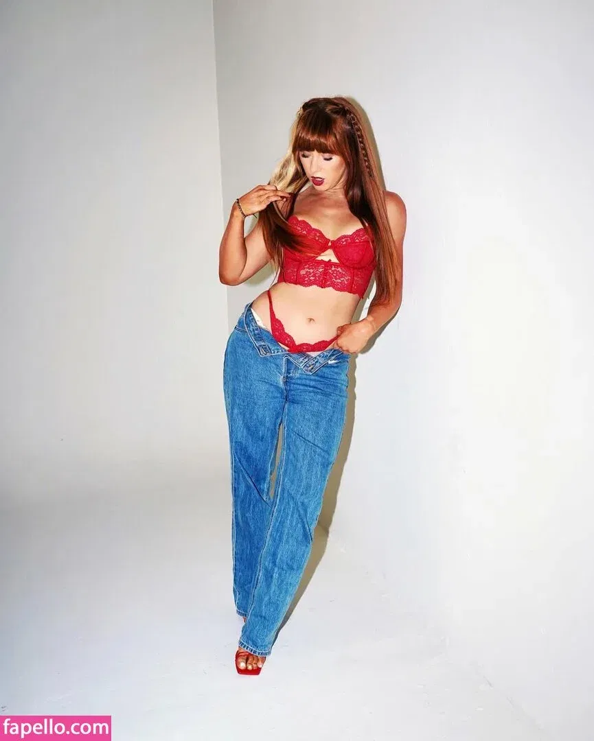 Isla Dawn Onlyfans Photo Gallery 