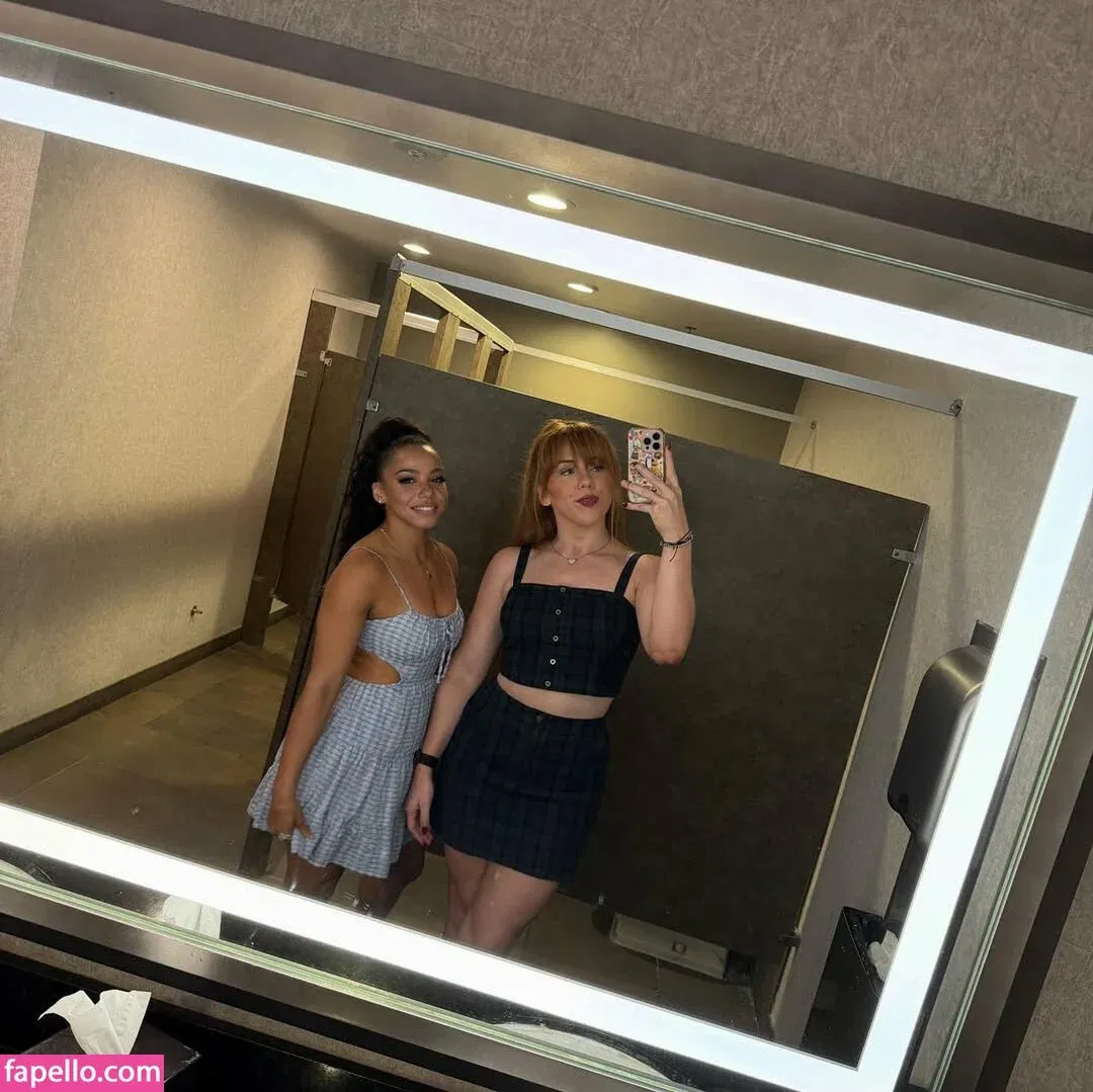 Isla Dawn Onlyfans Photo Gallery 