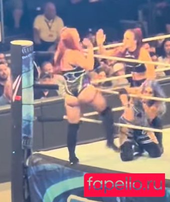 Isla Dawn Onlyfans Photo Gallery 