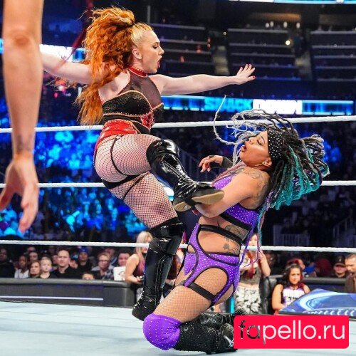 Isla Dawn Onlyfans Photo Gallery 