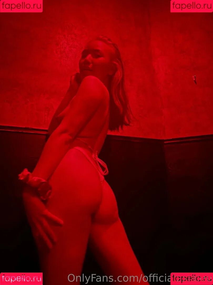 officialasialee Onlyfans Photo Gallery 