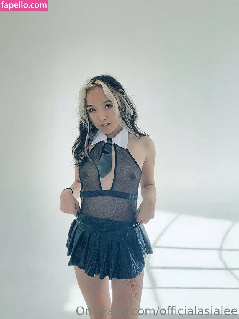 officialasialee Onlyfans Photo Gallery 