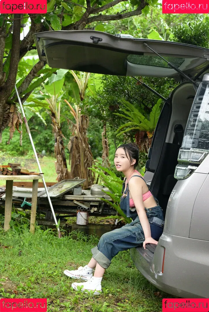 Karen Yuzuriha Onlyfans Photo Gallery 