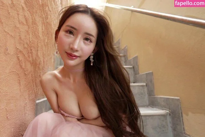 Karen Yuzuriha Onlyfans Photo Gallery 